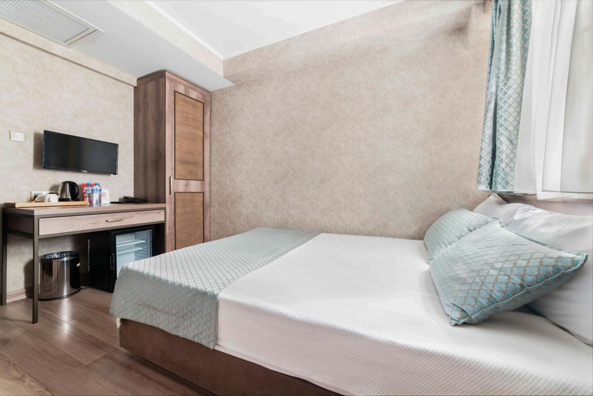 Castle Franco Suites Istanbul Eksteriør billede