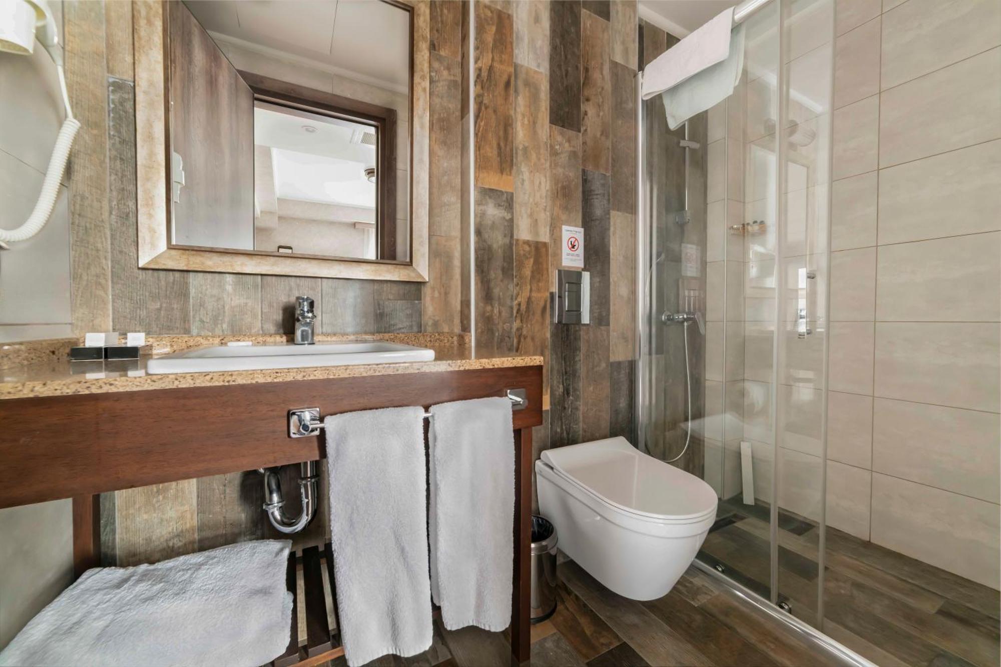 Castle Franco Suites Istanbul Eksteriør billede