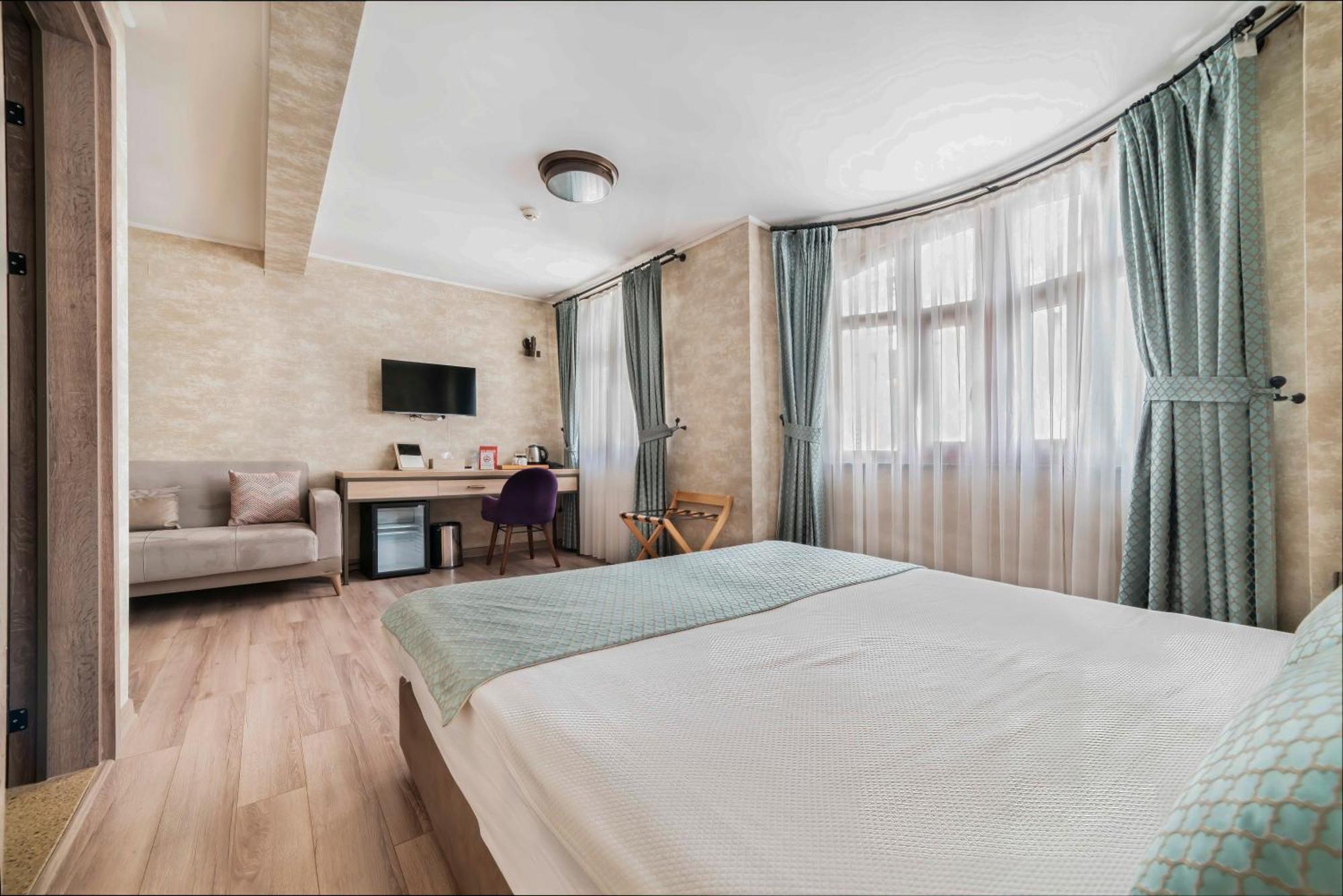 Castle Franco Suites Istanbul Eksteriør billede